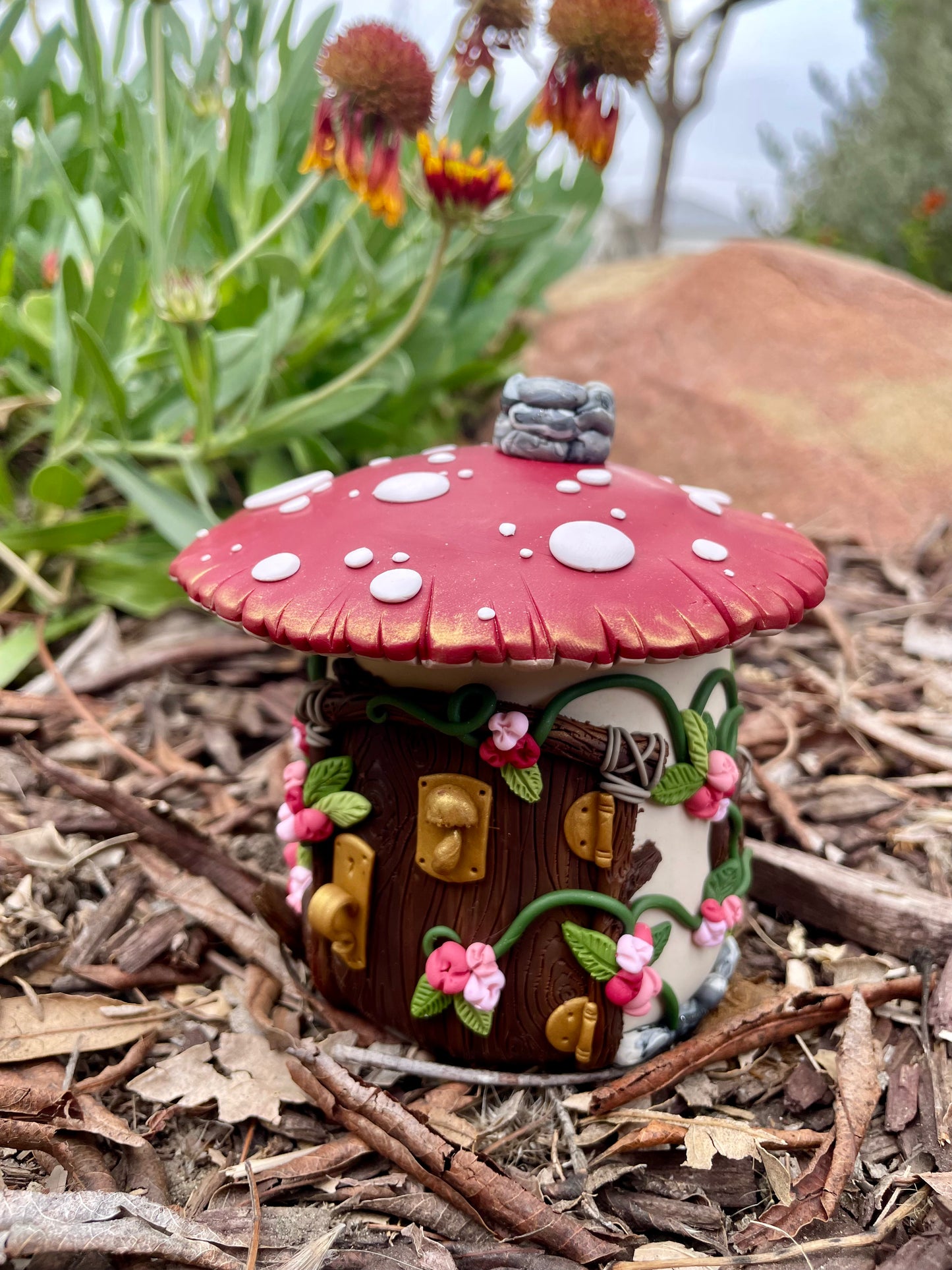 Dolly - Mushroom Incense Burner