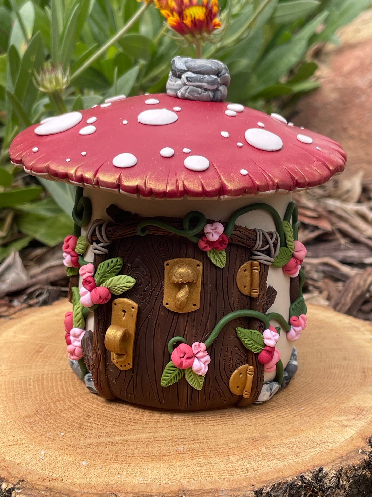 Dolly - Mushroom Incense Burner