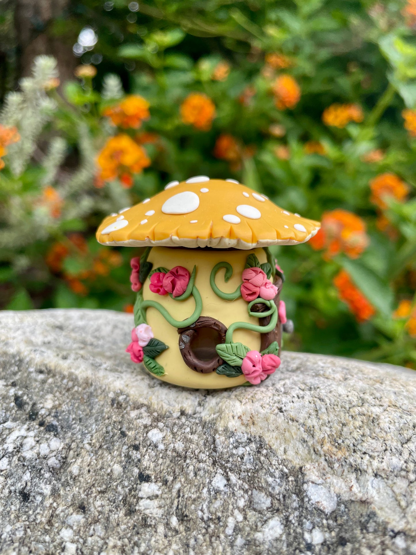 Estelle - Tooth Fairy Jar (squat)