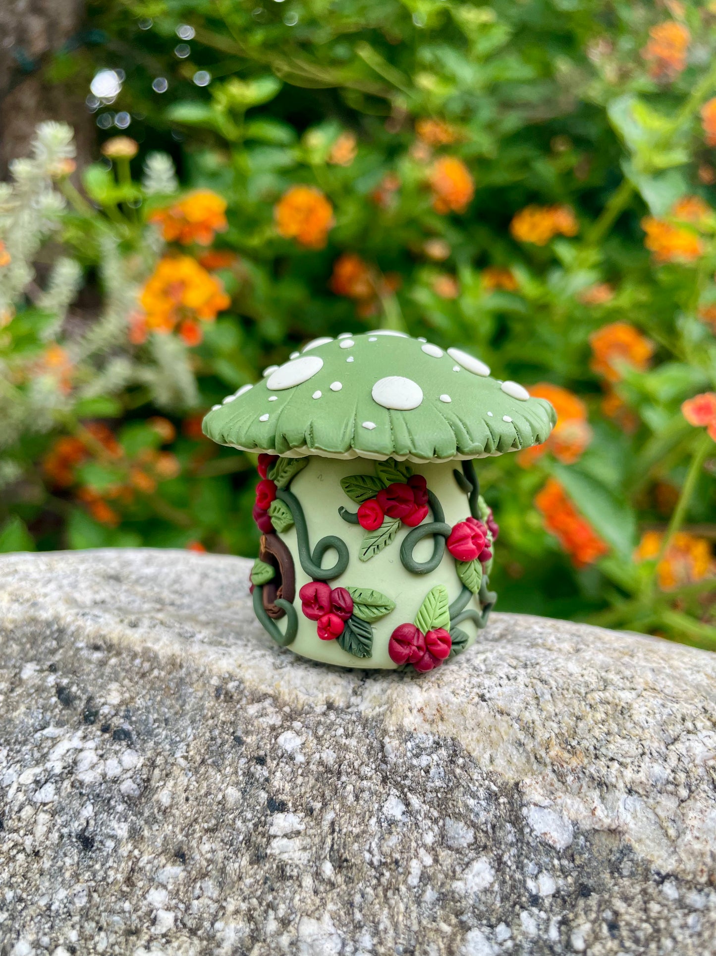 Clover - Tooth Fairy Jar (squat)
