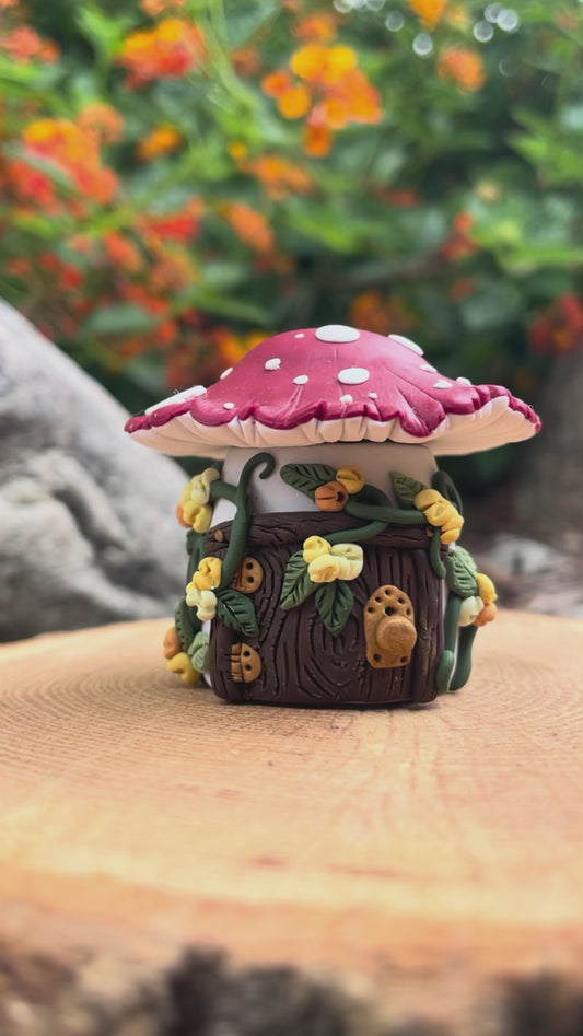 Gloria - Tooth Fairy Jar (squat)
